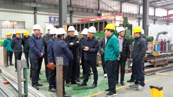 张广宇带队到新能源船舶配套企业开展调研