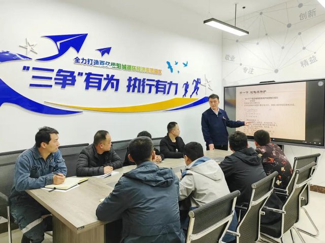 阳城煤矿高峻：煤海砺初心，匠心铸党魂